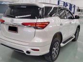 Bán Toyota Fortuner 2.4 MT SX 2018, xe nhập chỉ từ 250 triệu tại Toyota Pháp Vân. Liên hệ: 0942 113226