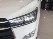 Toyota Thanh Xuân bán Innova E K/M khủng, có xe giao ngay, trả góp 80% - 90%. L/H: 0941.68.7777