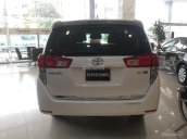 Toyota Thanh Xuân bán Innova E K/M khủng, có xe giao ngay, trả góp 80% - 90%. L/H: 0941.68.7777