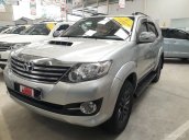 (Hãng) Bán Toyota Fortuner 2.5G máy dầu, số sàn 2016, màu bạc, bảo hành chính hãng