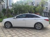 Bán ô tô Hyundai Sonata 2.0 AT đời 2011, màu trắng, nhập khẩu