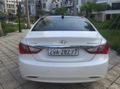 Bán ô tô Hyundai Sonata 2.0 AT đời 2011, màu trắng, nhập khẩu