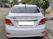 Cần bán xe Hyundai Accent Blue năm 2016, màu trắng, nhập khẩu chính chủ 