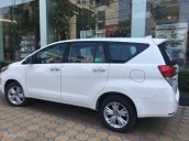 Bán ô tô Toyota Innova 2.0V, liên hệ ngay để nhận xe với mức giá ưu đãi