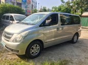 Cần bán xe Hyundai Starex CVX 2.5VGT đời 2008 màu bạc xe nhập khẩu rất đẹp - Hà Nội