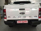 Cần bán xe Ford Ranger 3.2 AT đời 2016, màu trắng 