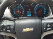 Bán Chevrolet Cruze 1.8AT, màu bạc, số tự động, sản xuất 2015 biển Sài Gòn, lăn bánh 32000km