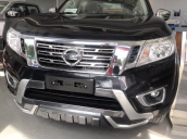 Bán ô tô Nissan Navara EL đời 2018 màu đen, xe giao ngay, giá tốt