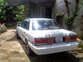 Bán Toyota Camry le năm sản xuất 1989, màu trắng, nhập khẩu nguyên chiếc, 115 triệu