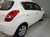 Bán Hyundai I20 nhập khẩu nguyên chiếc, sản xuất 2011, số tự động, đi đúng 60 ngàn km