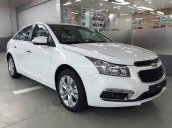 Cần bán Chevrolet Cruze đời 2018, màu trắng