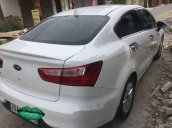 Cần bán gấp Kia Rio năm 2016, màu trắng như mới