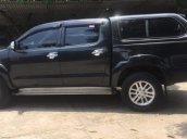 Cần bán gấp Toyota Hilux 3.0G 4x4MT 2014, màu đen, 550tr