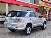 Bán Fortuner 2.7V 4x2AT sản xuất và đăng ký cuối 2012, chính chủ sử dụng từ mới