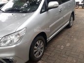 Bán Toyota Innova 2.0E 2014, màu bạc