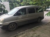 Cần bán Hyundai Starex số sàn sản xuất 2005, màu bạc, nhập khẩu nguyên chiếc