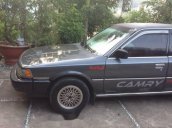 Bán Toyota Camry năm 1988, màu xám 