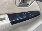 Salon bán Toyota Fortuner 2.5G MT đời 2013, màu bạc