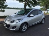 Gia đình bán Mazda 2 S đời 2013, màu bạc 