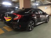 Cần bán lại xe Honda Civic 1.5 L đời 2017, màu đen, giá 900tr