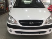 Bán xe Hyundai Getz 1.1MT, năm 2009, màu trắng