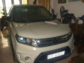 Bán Suzuki Vitara đời 2016, màu kem (be)