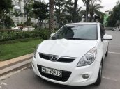 Bán Hyundai i20 năm 2010, màu trắng, nhập khẩu nguyên chiếc, 315tr