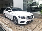 Bán Mercedes E300 SX 2017 ĐK 2018, chạy 2.231km trắng nâu