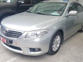 Bán Toyota Camry 2.4G sản xuất 2010, màu bạc xe gia đình 