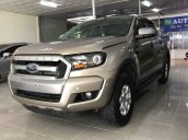 Bán Ford Ranger 2.2L XLS 4x2 AT năm sản xuất 2016, màu bạc, nhập khẩu