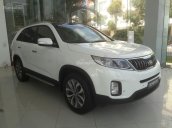 Bán ô tô Kia Sorento 2018, màu trắng, giá 799tr