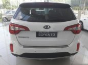 Bán ô tô Kia Sorento 2018, màu trắng, giá 799tr