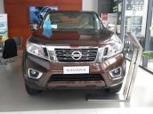 Bán xe Nissan Navara EL nâu 2018. Hỗ trợ vay 100% giá trị xe,có xe giao ngay- LH ngay Mr.Hùng :0906.08.5251