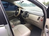 Cần bán xe Toyota Innova 2.0E sản xuất năm 2013, màu bạc như mới, chính chủ