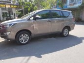 Cần bán xe Toyota Innova sản xuất năm 2017 chính chủ