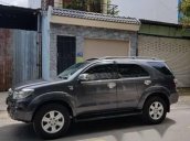 Bán xe Toyota Fortuner đời 2010, màu xám 