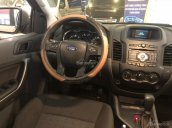 Bán ô tô Ford Ranger 2.2L XLS AT 2017, xe nhập, trả trước 190 triệu lấy xe ngay