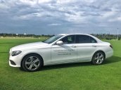 Bán xe Mercedes E250 trắng 2018 chính hãng, trả trước 750 triệu rinh xe về ngay