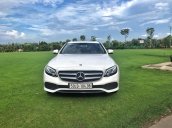 Bán xe Mercedes E250 trắng 2018 chính hãng, trả trước 750 triệu rinh xe về ngay