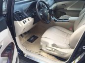 Cần bán xe Toyota Venza 3.5 AWD 2010, màu đen, nhập khẩu  