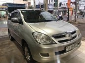 Cần bán xe Toyota Innova năm 2006 còn mới, giá 335tr