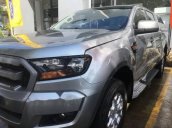 Cần bán gấp Ford Ranger năm sản xuất 2015, màu bạc số sàn