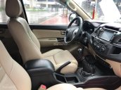 Bán xe Fortuner đời 2016, màu bạc, trả góp