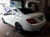 Bán Mercedes C200 đời 2009, màu trắng  