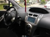 Bán xe Toyota Yaris 1.3 AT năm sản xuất 2009, màu trắng xe gia đình, giá chỉ 425 triệu