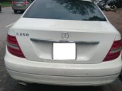 Bán xe cũ Mercedes đời 2011, màu trắng số tự động