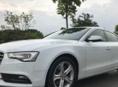 Cần bán gấp Audi A5 AT năm 2013, màu trắng 