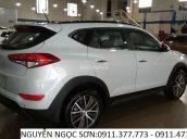 Giá Hyundai Tucson 2016, màu trắng, rẻ nhất Quảng Nam, trả góp 90% xe, lh Ngọc Sơn: 0911377773