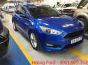 Bán Ford Focus bản cao cấp màu xanh, giá tốt, liên hệ 0901.979.357 - Mr. Hoàng