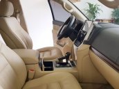 Bán Toyota Land Cruiser Vx sản xuất 2015, đăng ký 2016, tên cá nhân